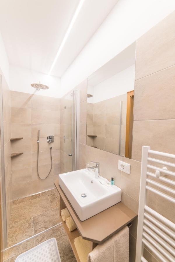Pension Apartments Pardell Castelbello Exterior foto